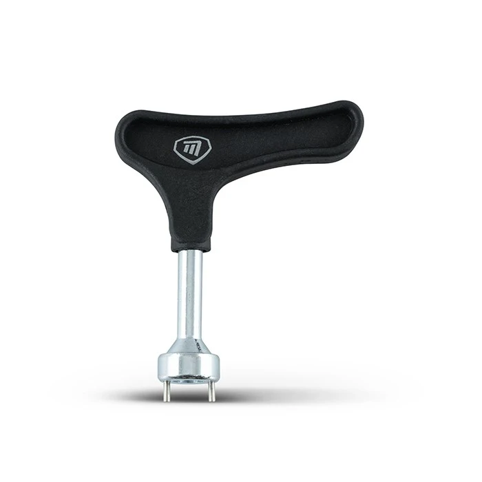 Masters Deluxe Pro Spike Wrench 1 Masters Deluxe Pro Spike Wrench